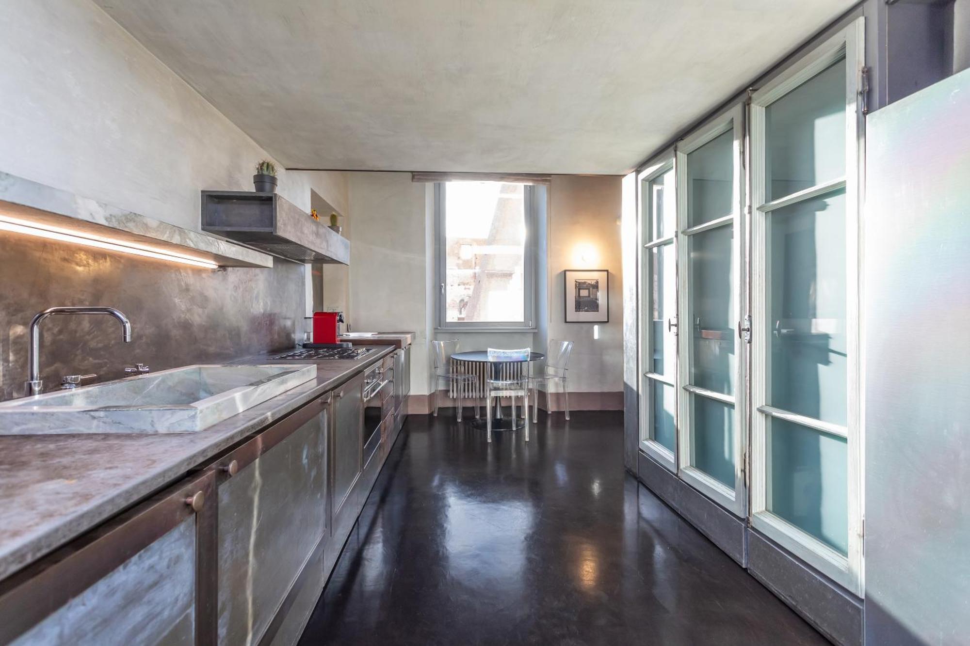 Iconic Apartment With Unique Colosseum View Roma Exterior foto